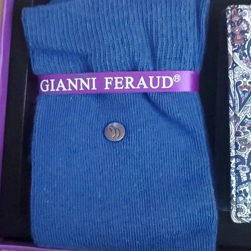 GIANNI FERAUD SOCK & CARDHOLDER